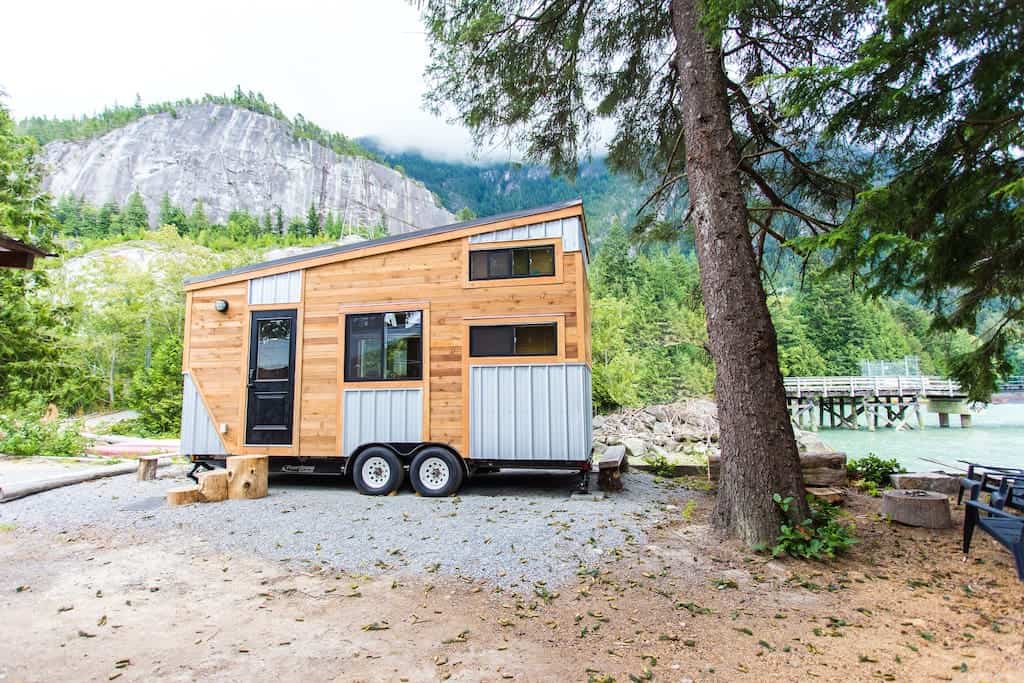 Tiny house Squamish airbnb