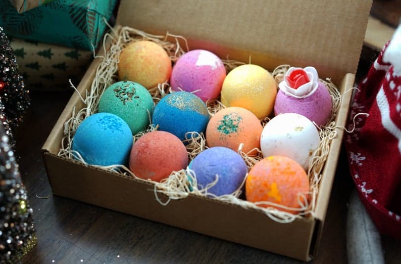 Bath Bomb - 12 Pack Fizzer Gift Set Assorted Scents Colors Shea & Cocoa Butter Great For Dry Skin