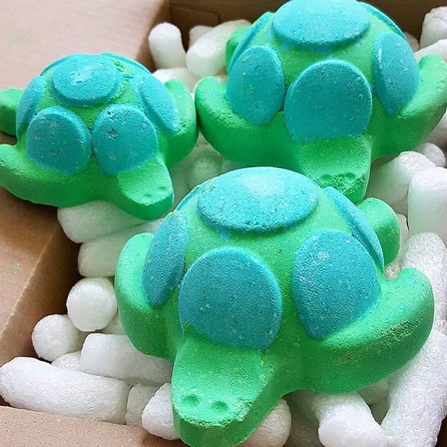 lush turtley bath bombs