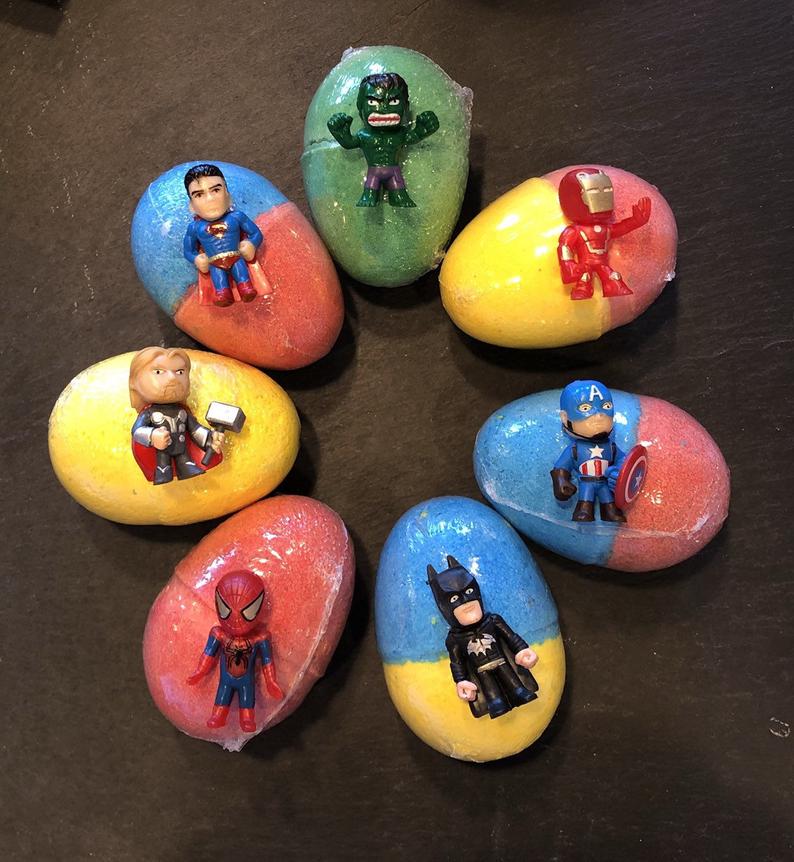 Superhero Bath Bomb - Superhero Surprise Toy - DC Justice League and Marvel Superhero - Surprise Inside Egg - Super Hero Bath Bomb Birthday