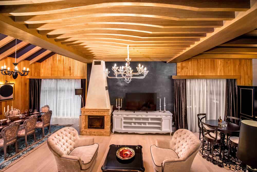 Woodwork Ceiling Luxury Cottage